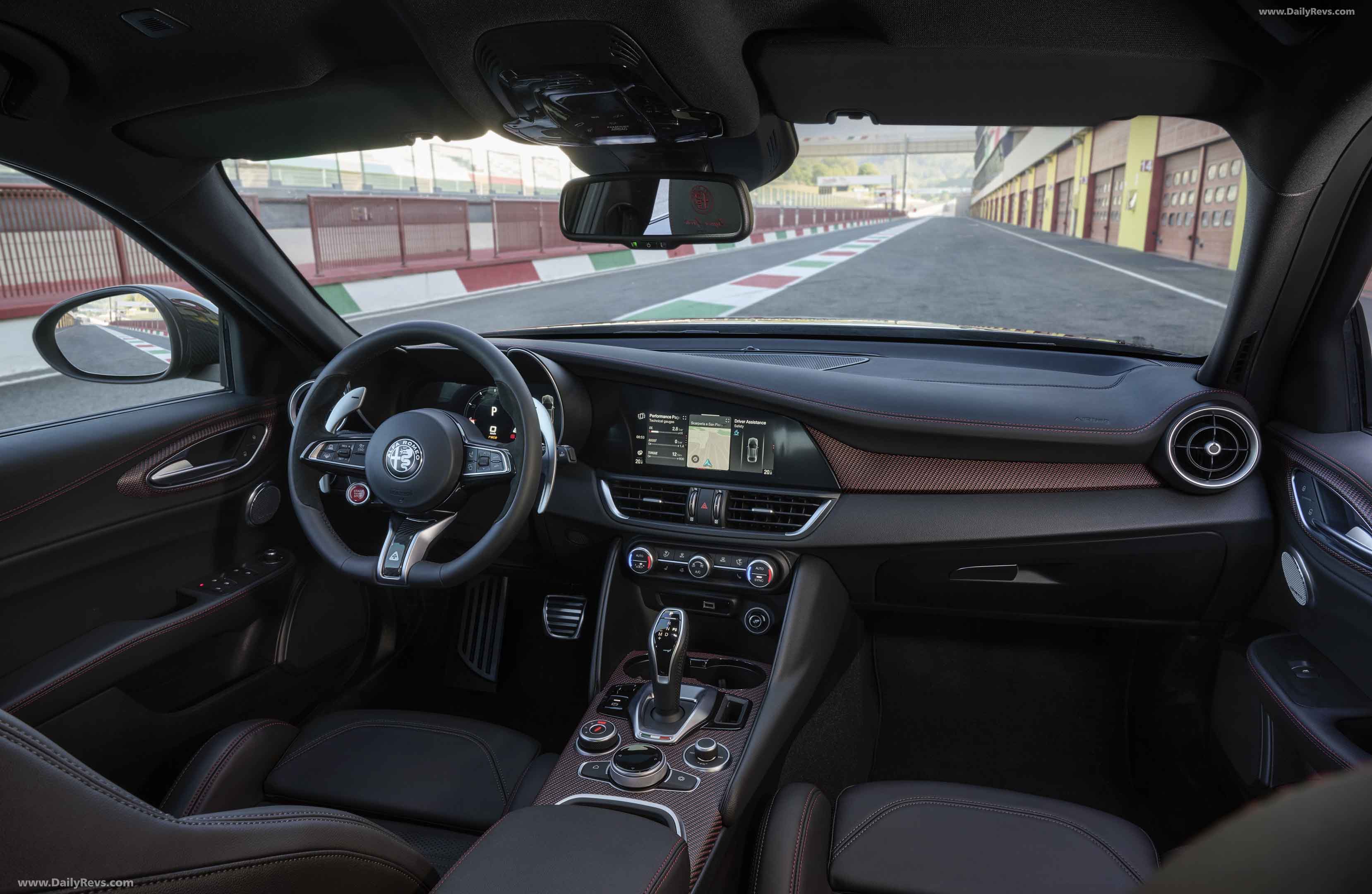 2025-alfa-romeo-giulia-quadrifoglio-super-sport-stunning-hd-photos